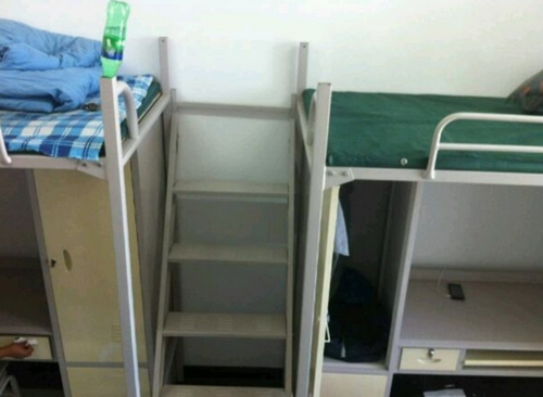 新疆医科大学厚薄学院宿舍条件如何？学校整体评价怎么样？